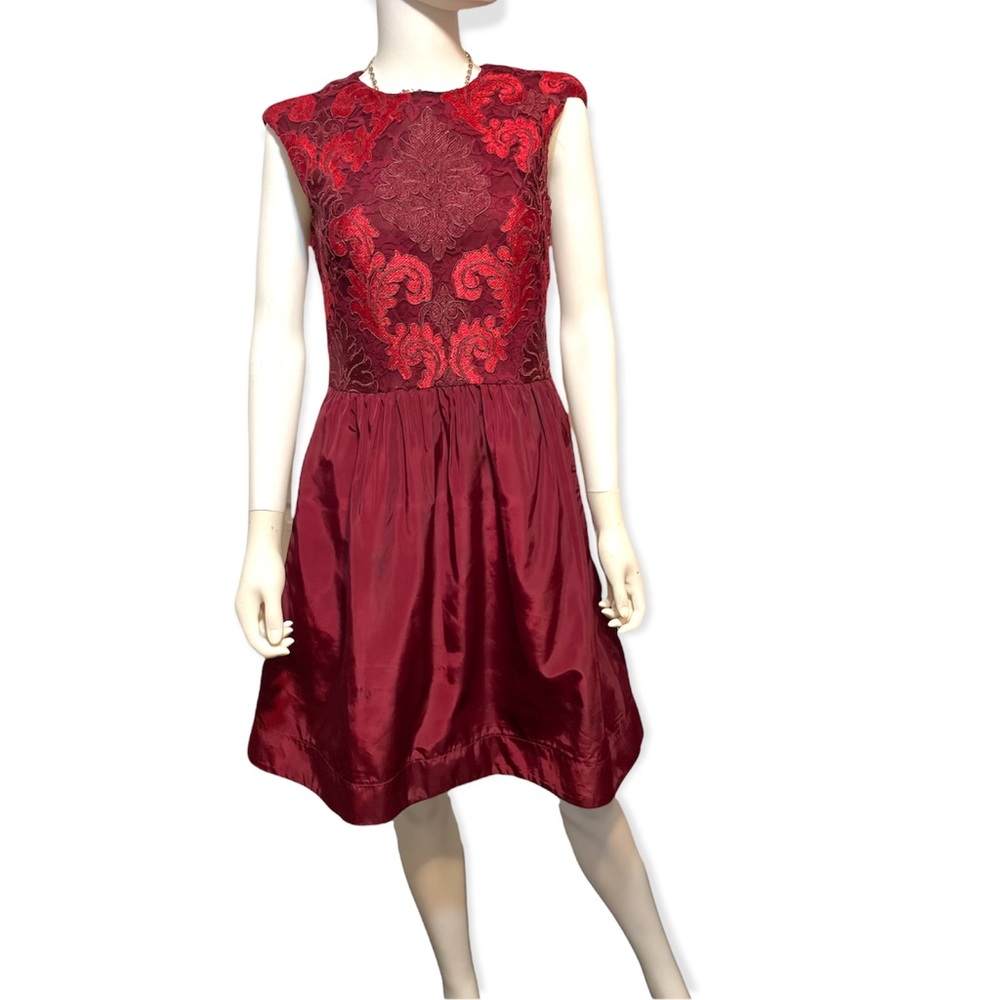 Taylor Red embroidered Pouf Dress